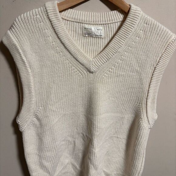 Zara White Ribbed Knit Oversized Sweater Vest- Size Small - Picture 3 of 8